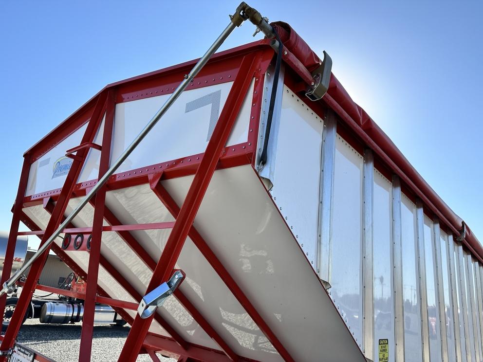 Image for 2024 Premier Trailers Bottom Hopper Doubles
