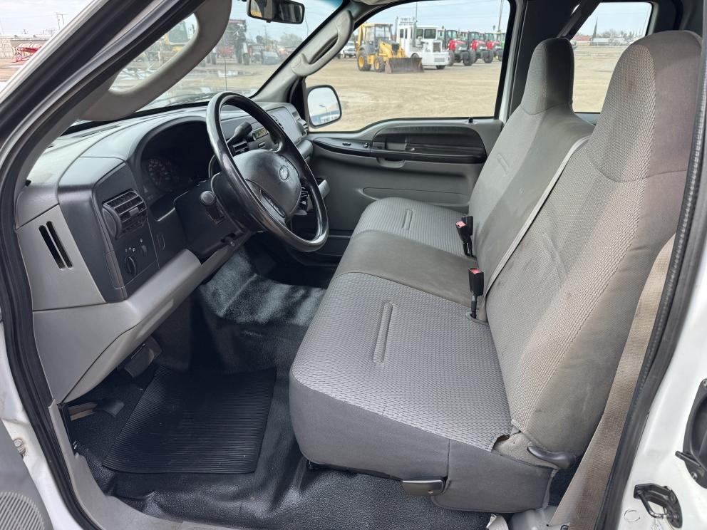 Image for 2005 Ford F-250 Extended Cab Service Truck