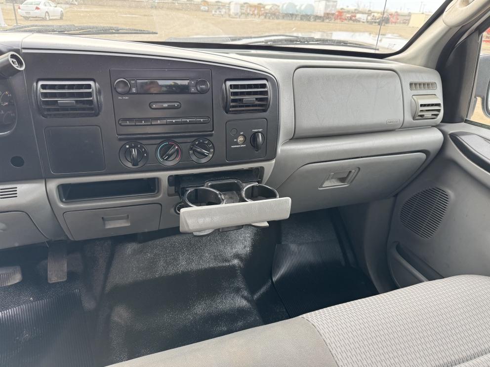 Image for 2005 Ford F-250 Extended Cab Service Truck