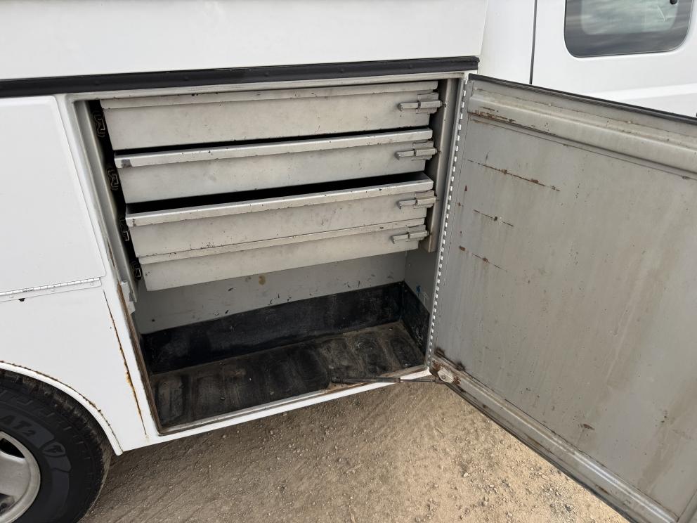 Image for 2005 Ford F-250 Extended Cab Service Truck