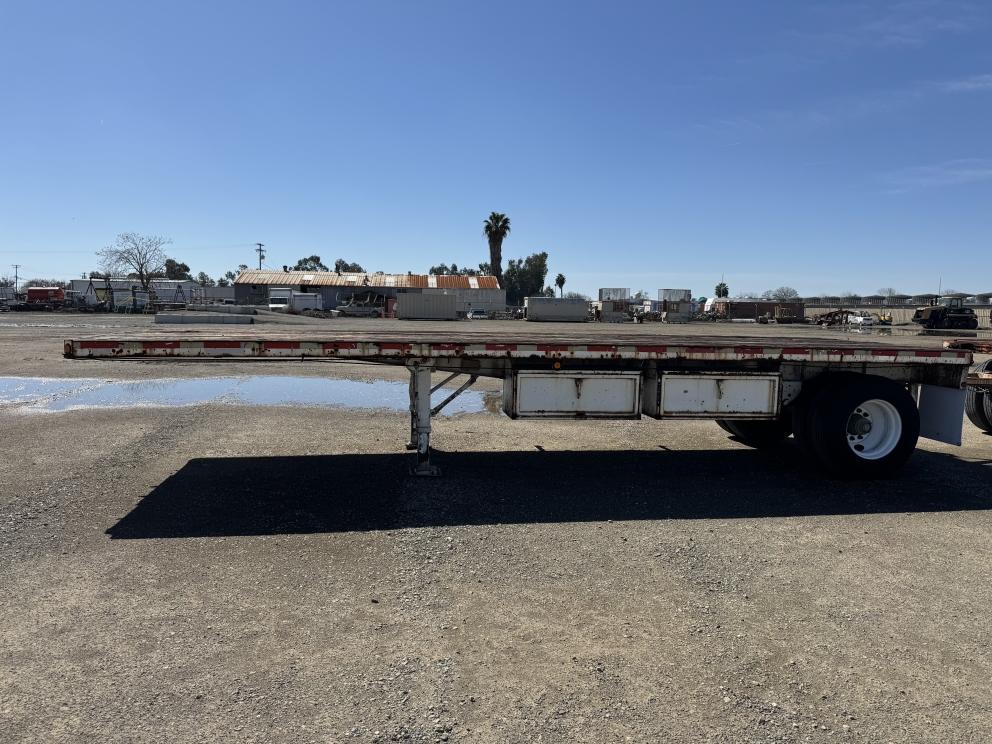 Image for 1991 Fruehauf 27ft Double Flats