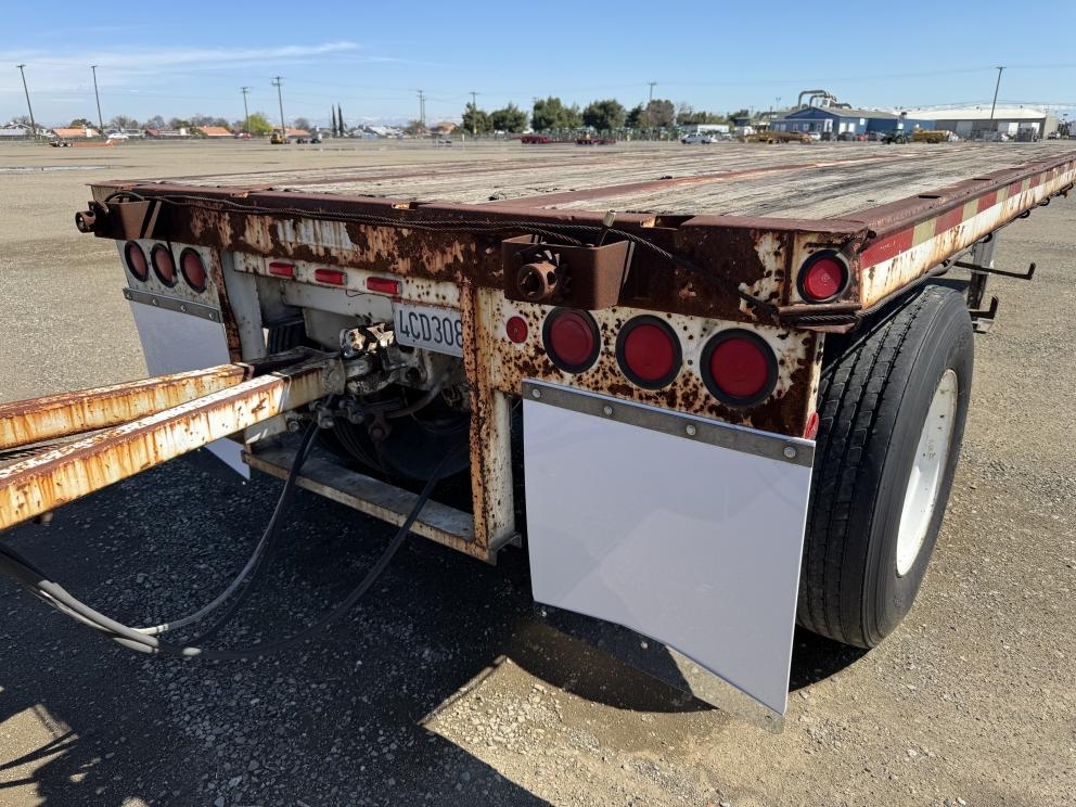 Image for 1991 Fruehauf 27ft Double Flats