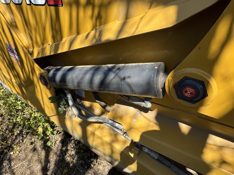 Image for 2022 Ashland 3013E Pull Type Scraper