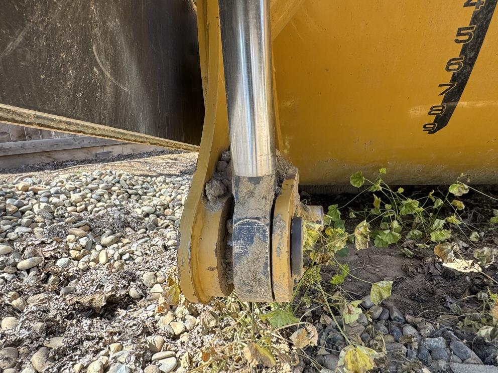 Image for 2022 Ashland 3013E Pull Type Scraper