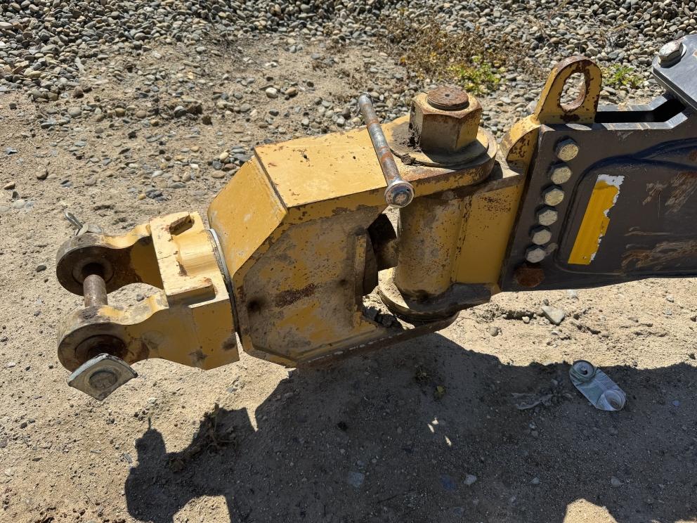 Image for 2022 Ashland 3013E Pull Type Scraper