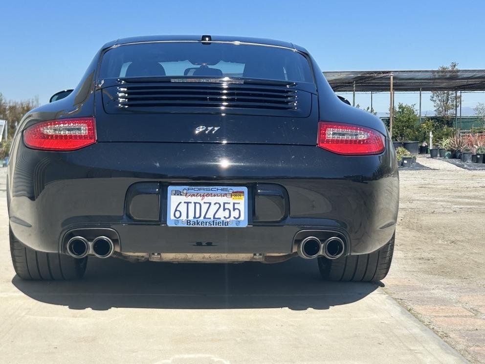 Image for 2012 Porsche 911 Black Edition