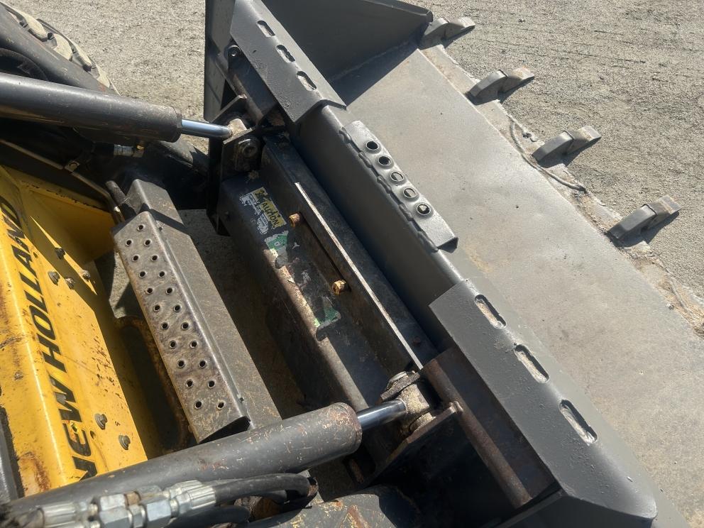 Image for 2008 New Holland L175 Skid Steer Loader