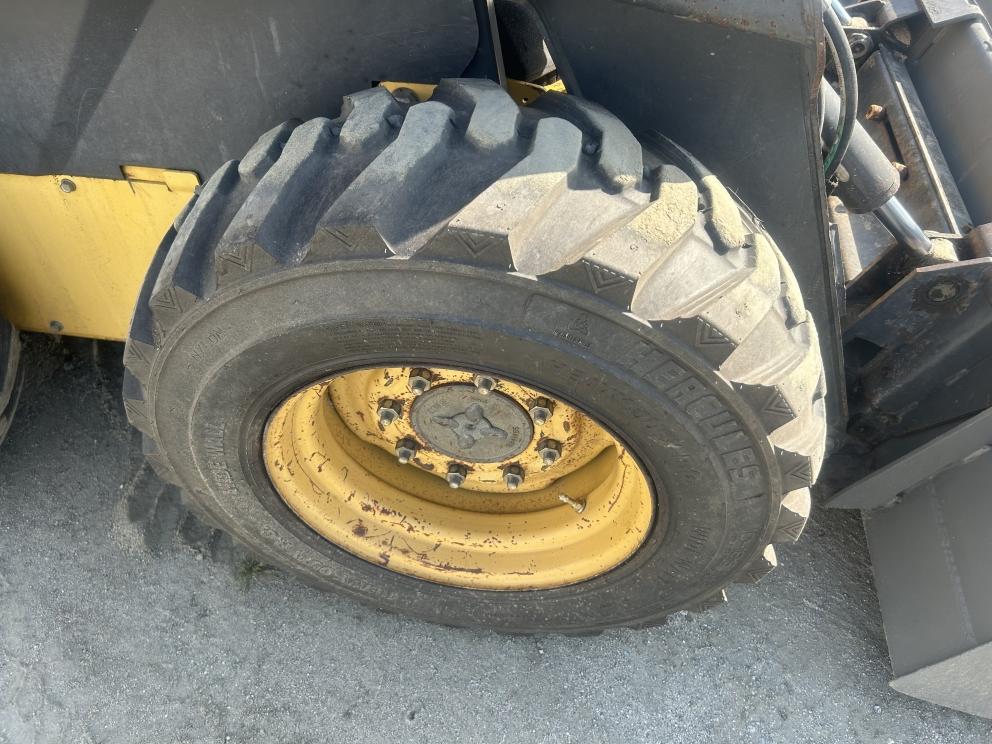 Image for 2008 New Holland L175 Skid Steer Loader