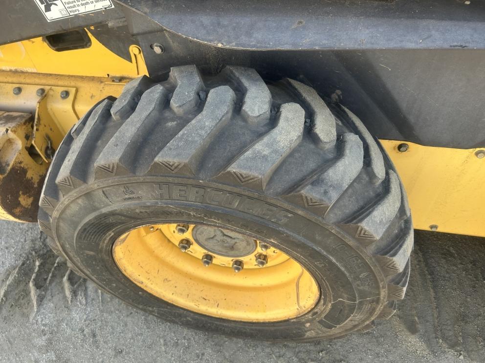 Image for 2008 New Holland L175 Skid Steer Loader