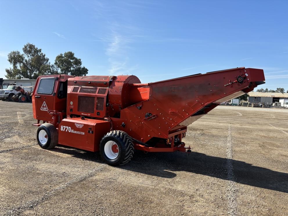 Image for 2021 Flory 8770 Harvester