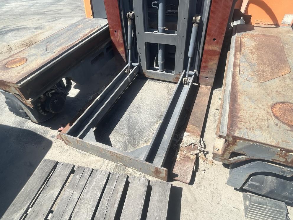 Image for 2014 HubTex DQ 80-D 4-Way Forklift