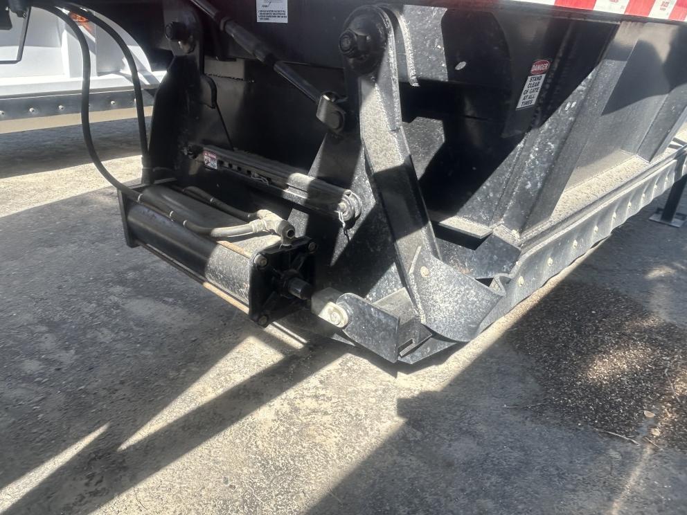 Image for 2022 Brazos Trailer MFG 40ft Semi Bottom Dump