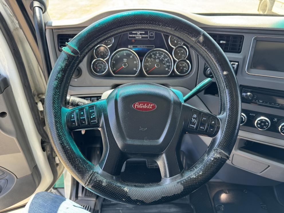 Image for 2013 Peterbilt 579 T/A Truck Tractor