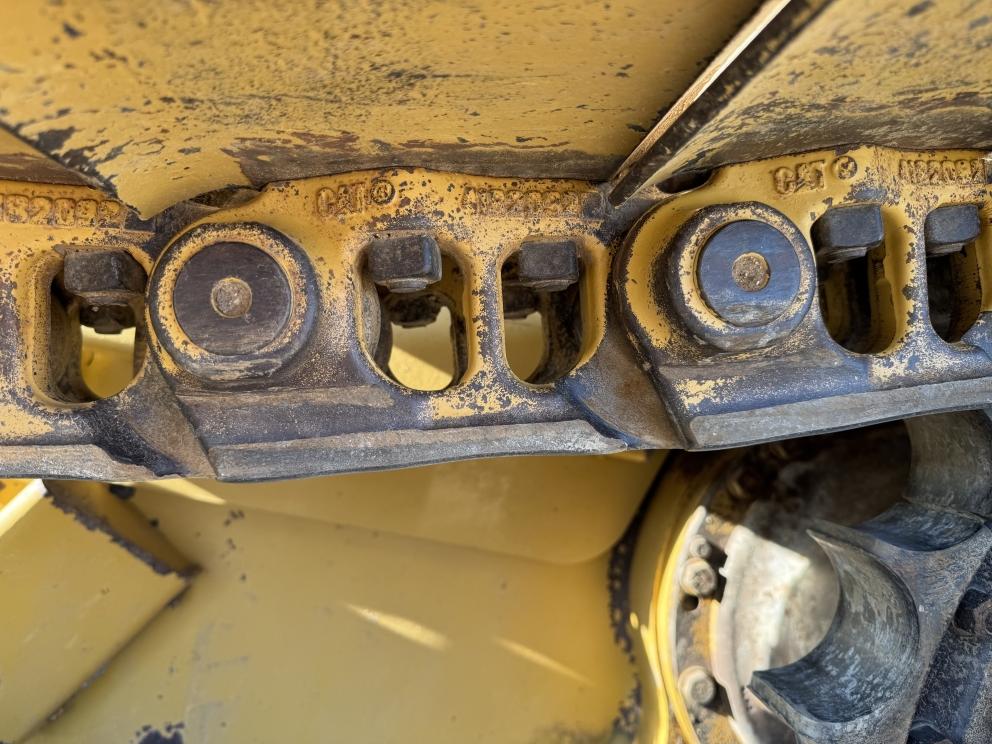 Image for 2012 Cat D6T XW