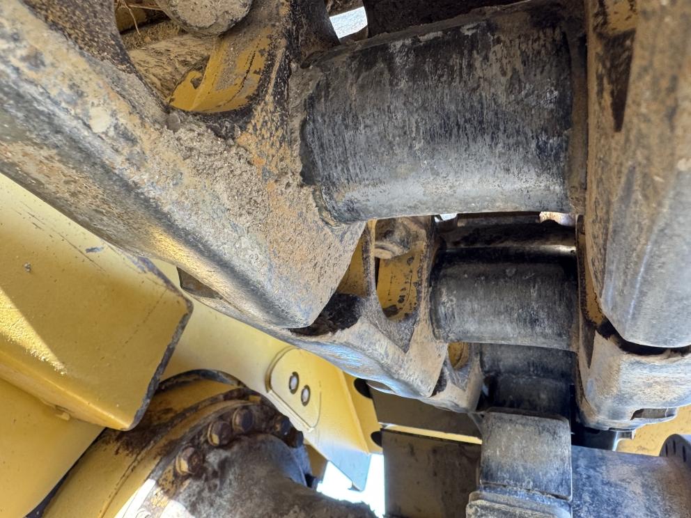 Image for 2012 Cat D6T XW