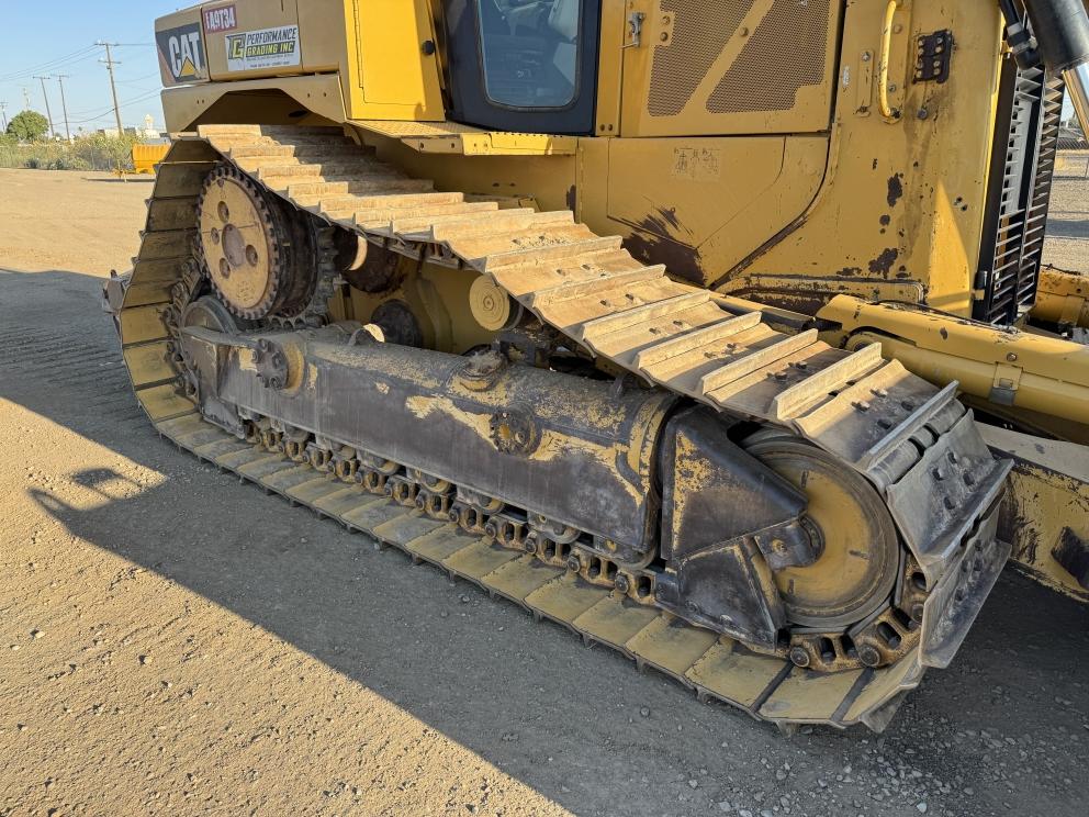 Image for 2012 Cat D6T XW