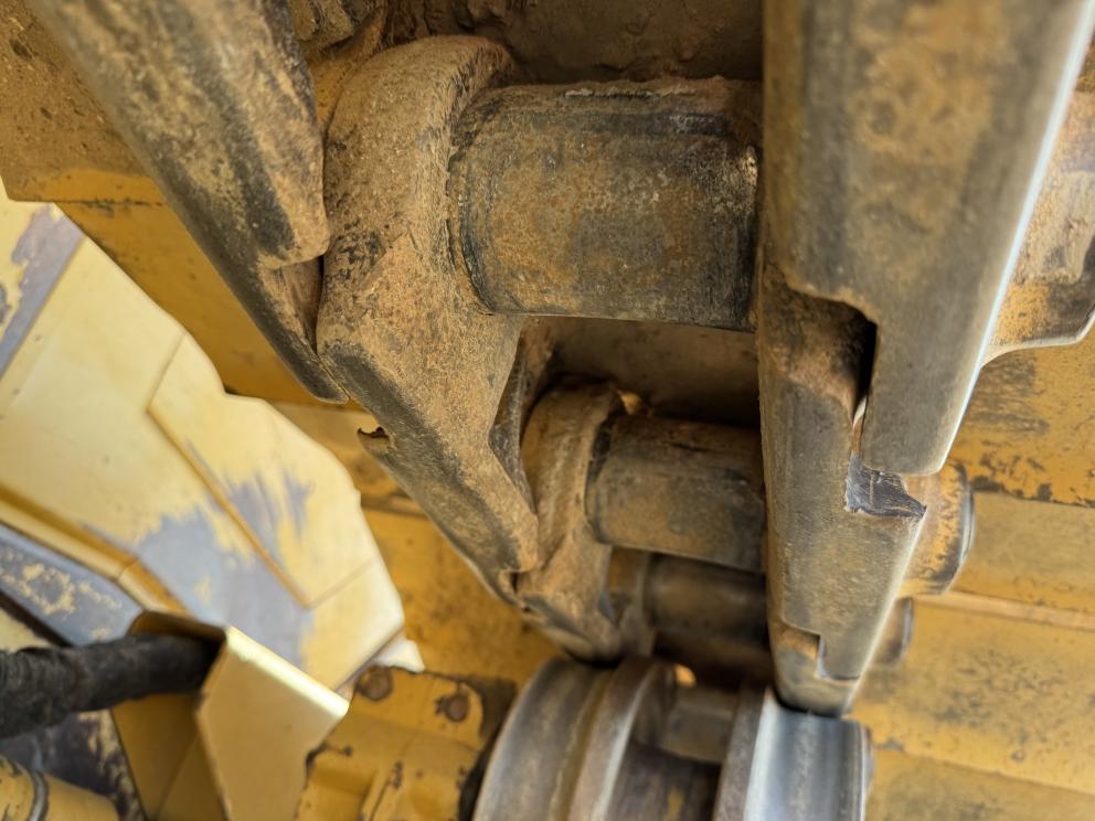 Image for 2012 Cat D6T XW