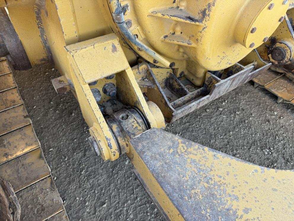 Image for 2012 Cat D6T XW