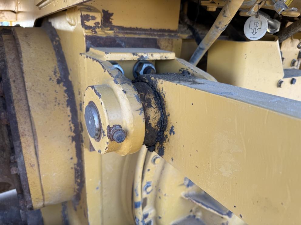 Image for 2012 Cat D6T XW