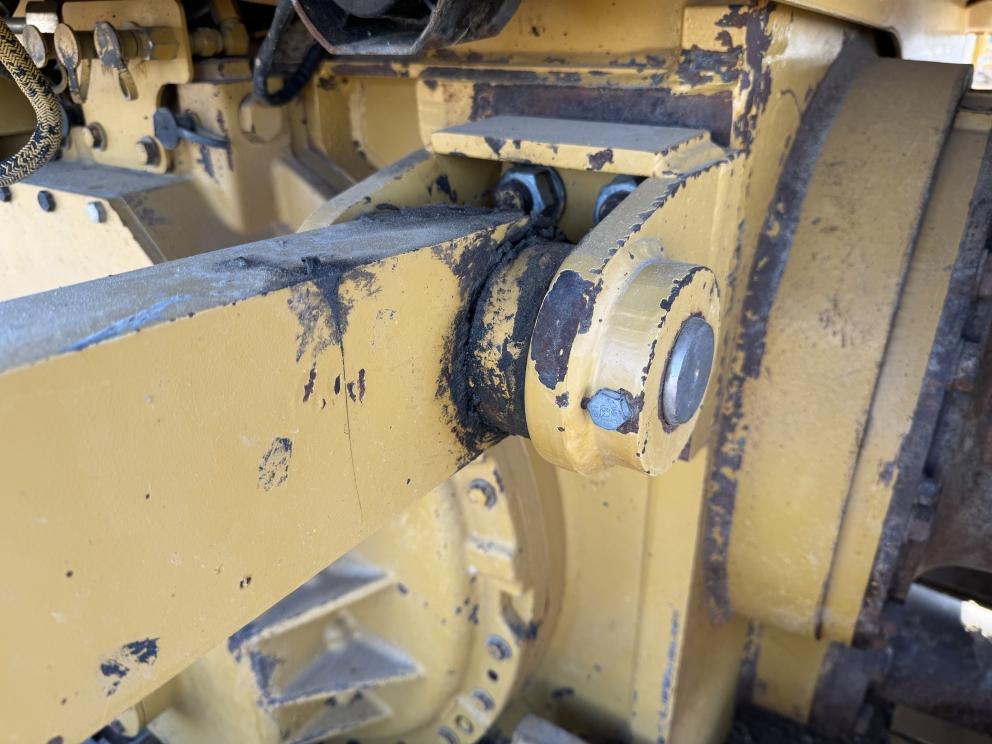 Image for 2012 Cat D6T XW