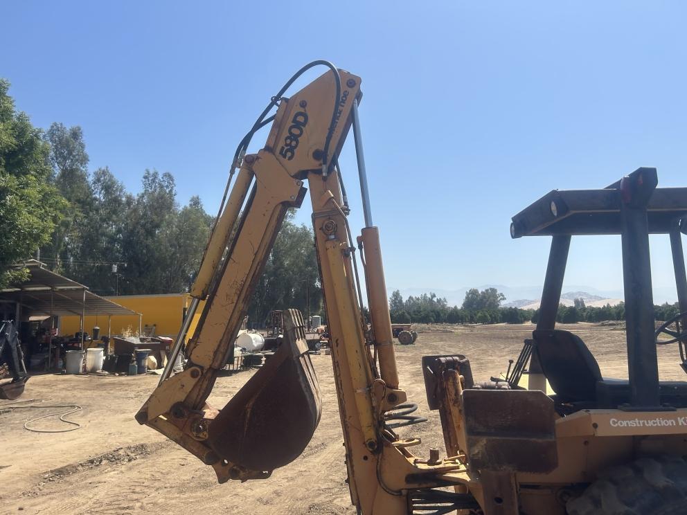 Image for 1983 Case 580D Loader Backhoe