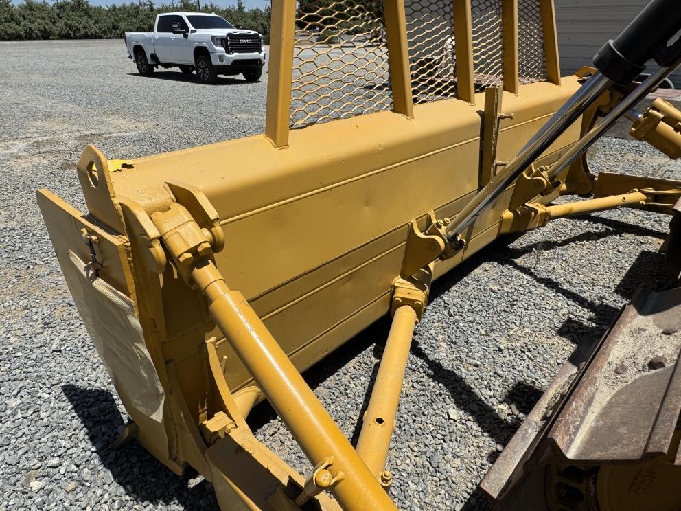 Image for Caterpillar D6H Dozer