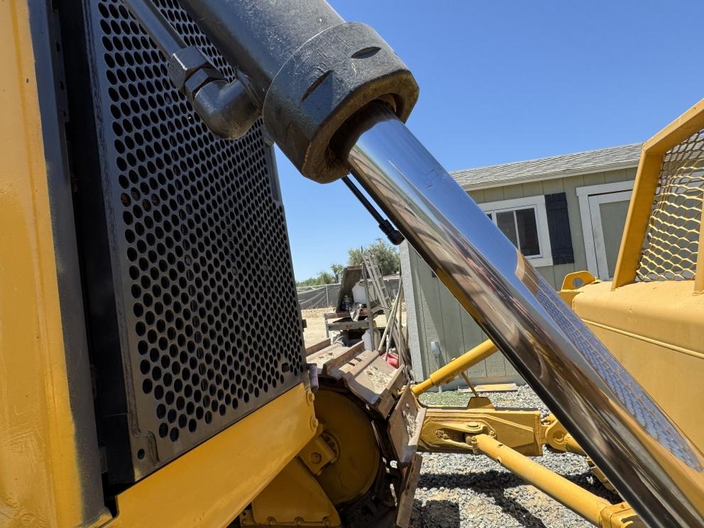 Image for Caterpillar D6H Dozer