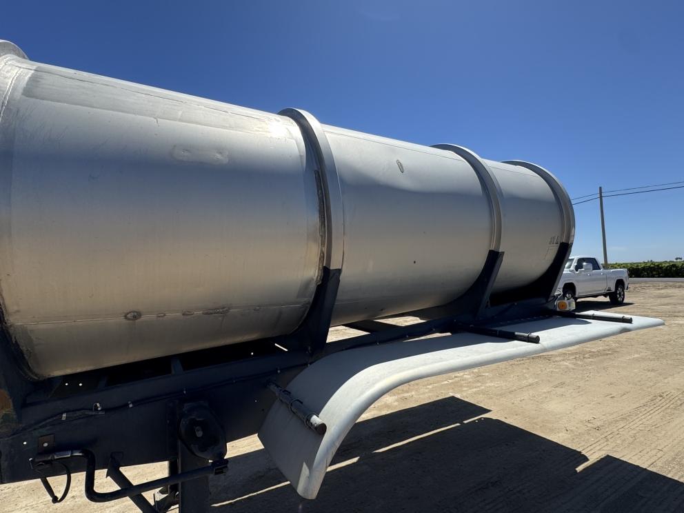 Image for 1979 Polar 6200 Gal T/A Stainless Tanker