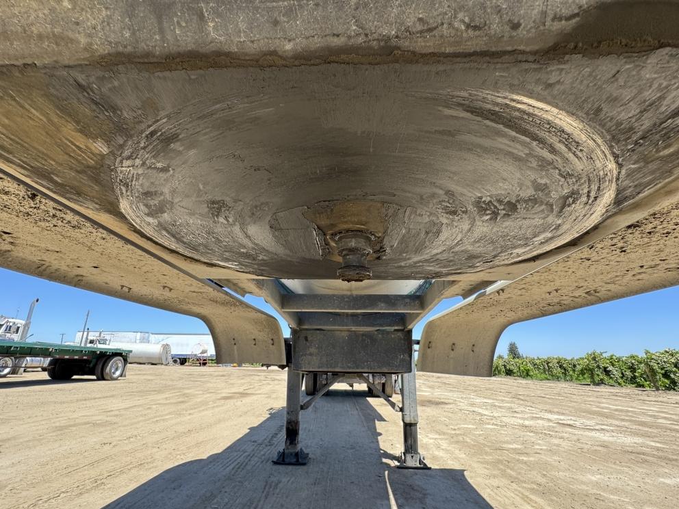 Image for 1979 Polar 6200 Gal T/A Stainless Tanker