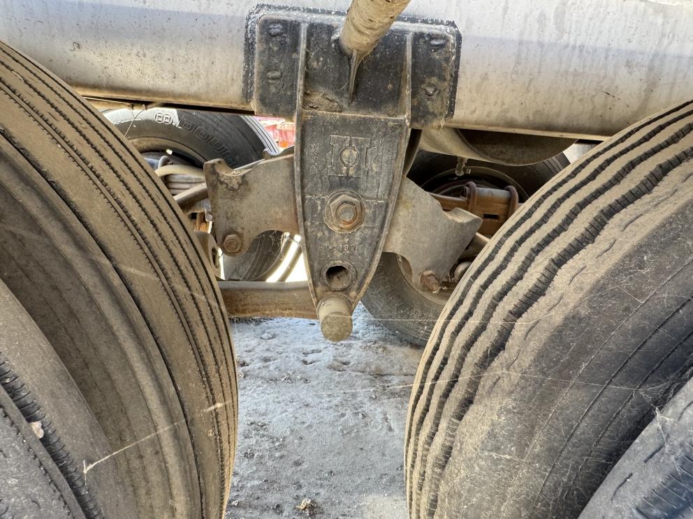 Image for 1997 Beal 6700 Gal T/A Stainless Tanker