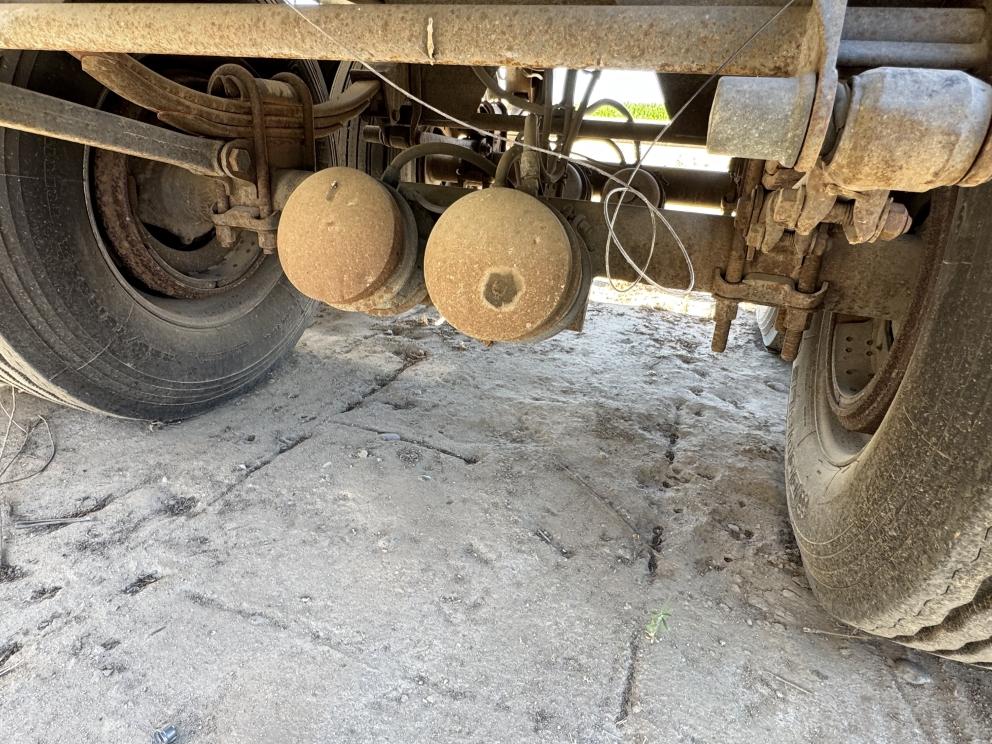 Image for 1997 Beal 6700 Gal T/A Stainless Tanker