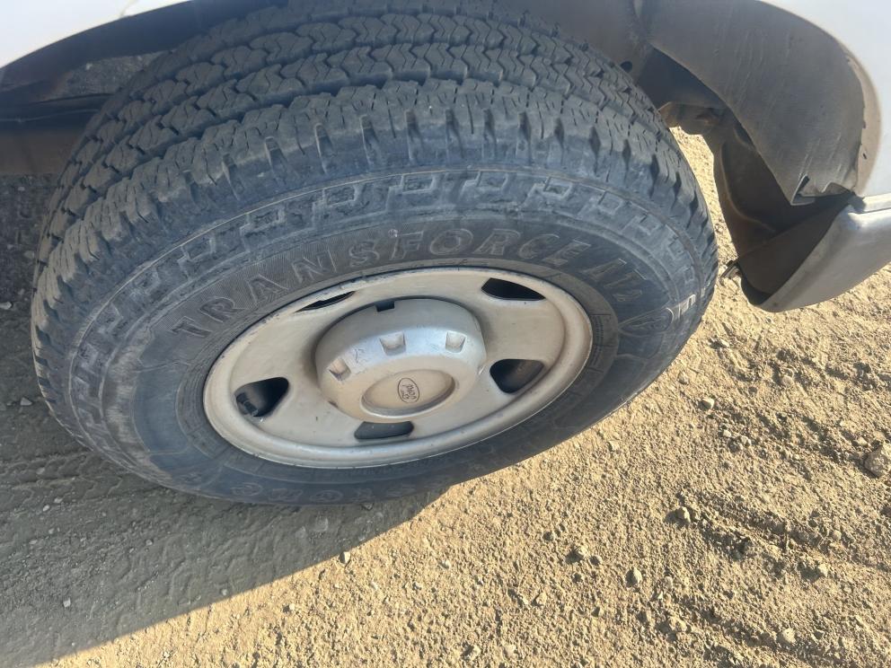 Image for 2008 Ford F-250 Flatbed Truck