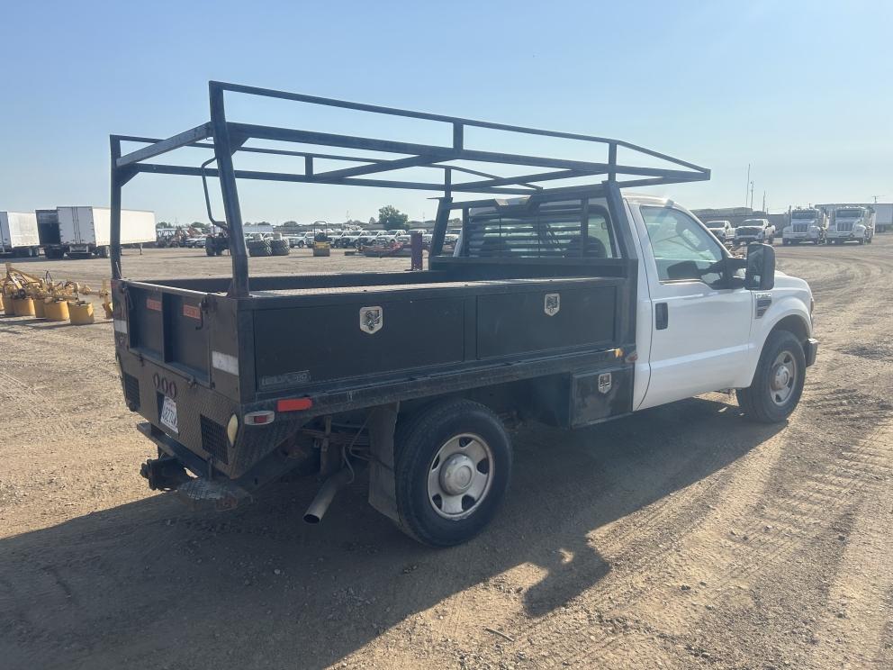 Image for 2008 Ford F-250 Flatbed Truck