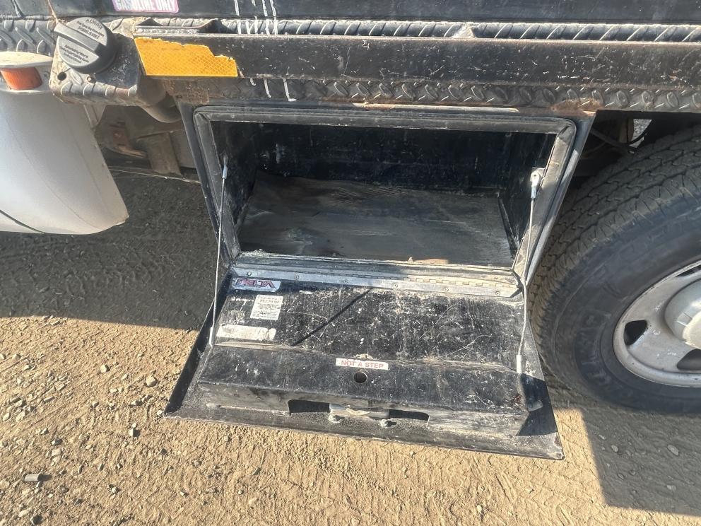 Image for 2008 Ford F-250 Flatbed Truck