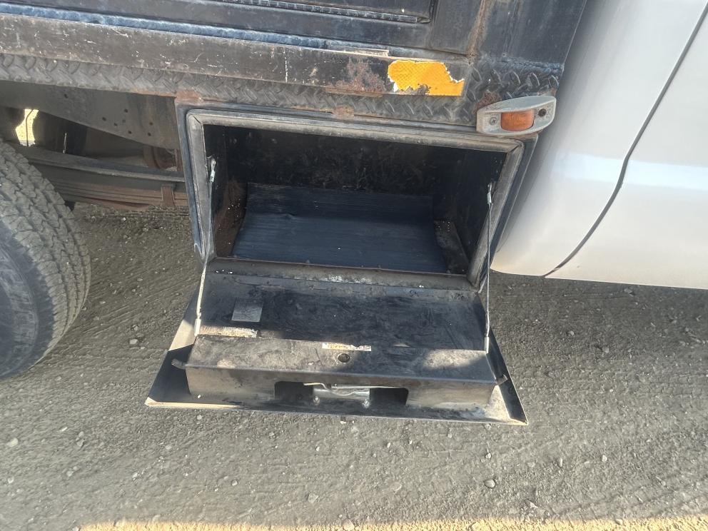 Image for 2008 Ford F-250 Flatbed Truck