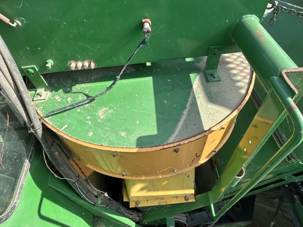 Image for Pixall PBJ90 4X4 Green Bean Harvester