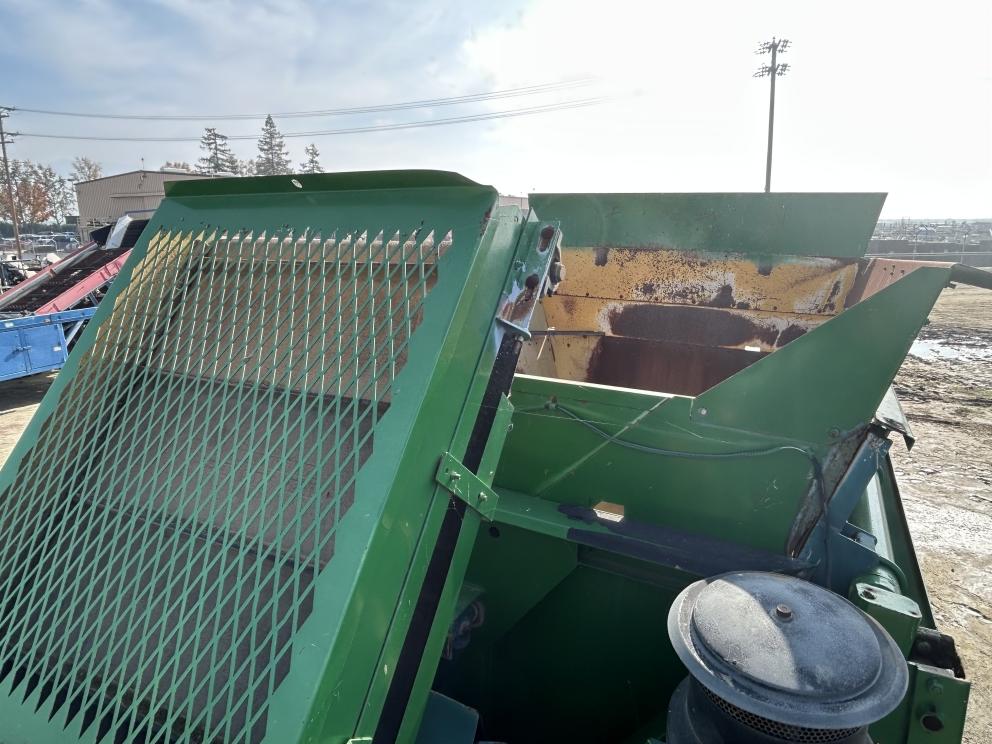 Image for Pixall PBJ90 4X4 Green Bean Harvester
