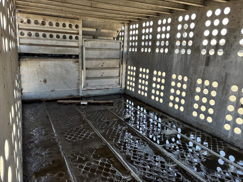 Image for 1973 Merritt Double Cattle Trailers