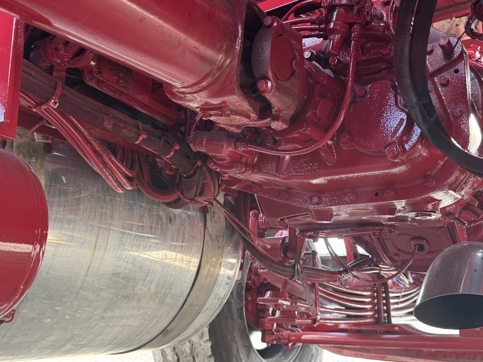 Image for 2016 Peterbilt 367 T/A Day Cab Heavy Haul Truck Tractor