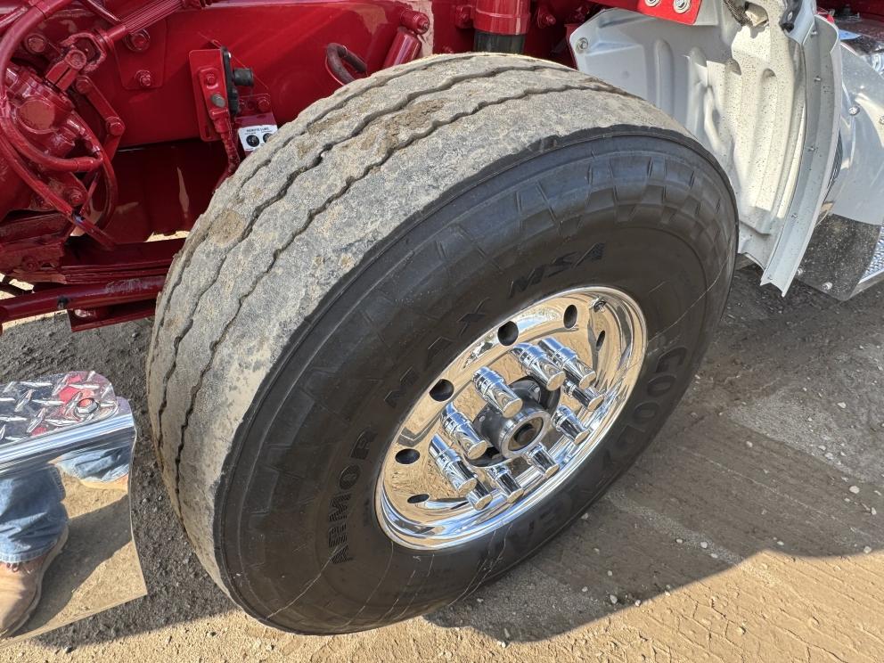 Image for 2016 Peterbilt 367 T/A Day Cab Heavy Haul Truck Tractor