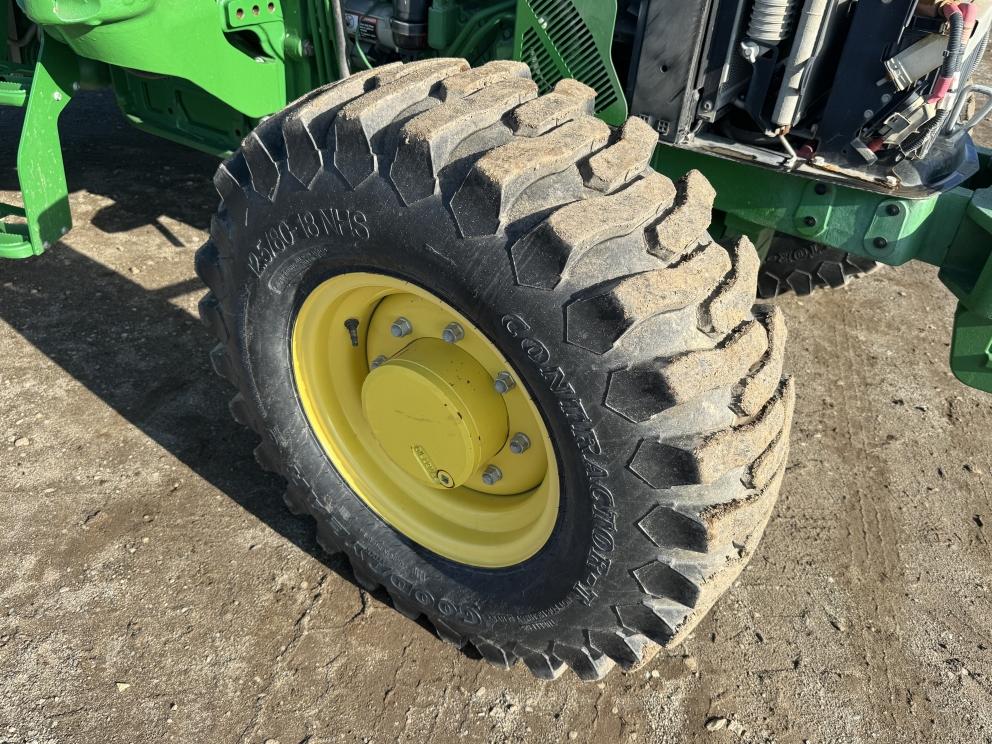 Image for 2019 John Deere 5115M Wheel Tractor
