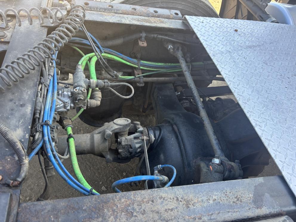 Image for 2016 Freightliner Cascadia T/A Sleeper Truck