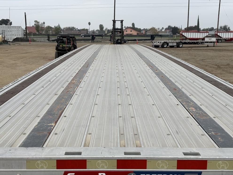 Image for 2015 Great Dane Transcraft 48ft Spread Axle Flatbed