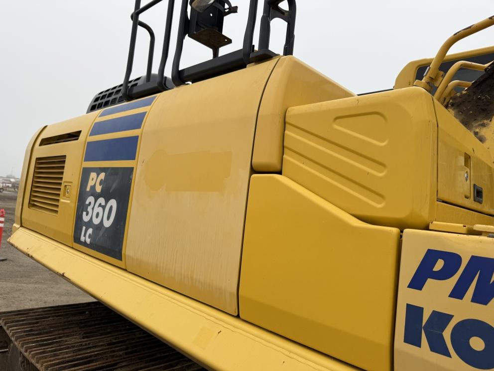 Image for 2016 Komatsu PC360LC -11 Excavator