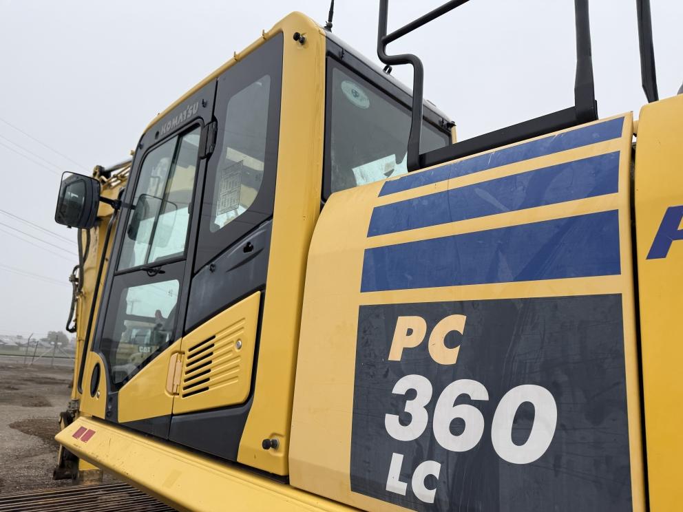 Image for 2016 Komatsu PC360LC -11 Excavator