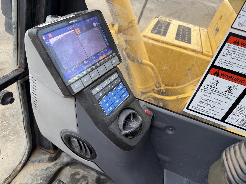 Image for 2016 Komatsu PC360LC -11 Excavator