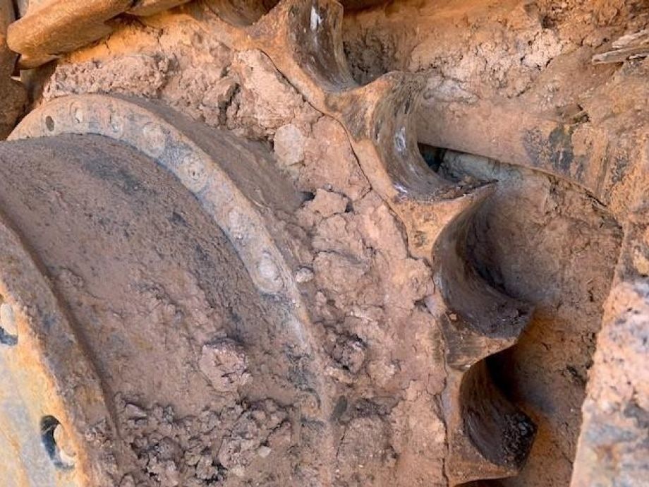 Image for 2000 Hitachi EX750-5 Excavator, Hydraulic Thumb, 60” Digging Bucket, Hours 7,795