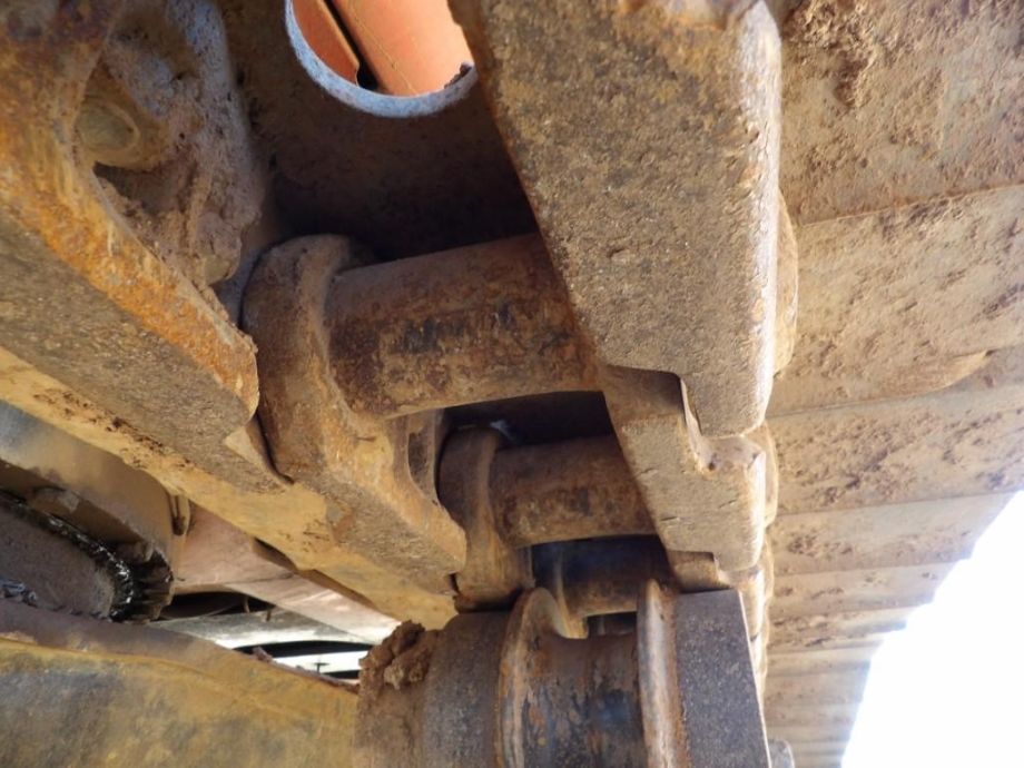 Image for 2000 Hitachi EX750-5 Excavator, Hydraulic Thumb, 60” Digging Bucket, Hours 7,795