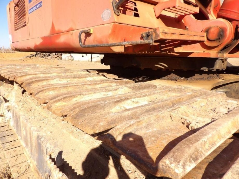 Image for 2000 Hitachi EX750-5 Excavator, Hydraulic Thumb, 60” Digging Bucket, Hours 7,795