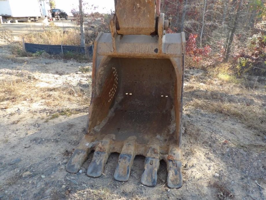 Image for 2000 Hitachi EX750-5 Excavator, Hydraulic Thumb, 60” Digging Bucket, Hours 7,795